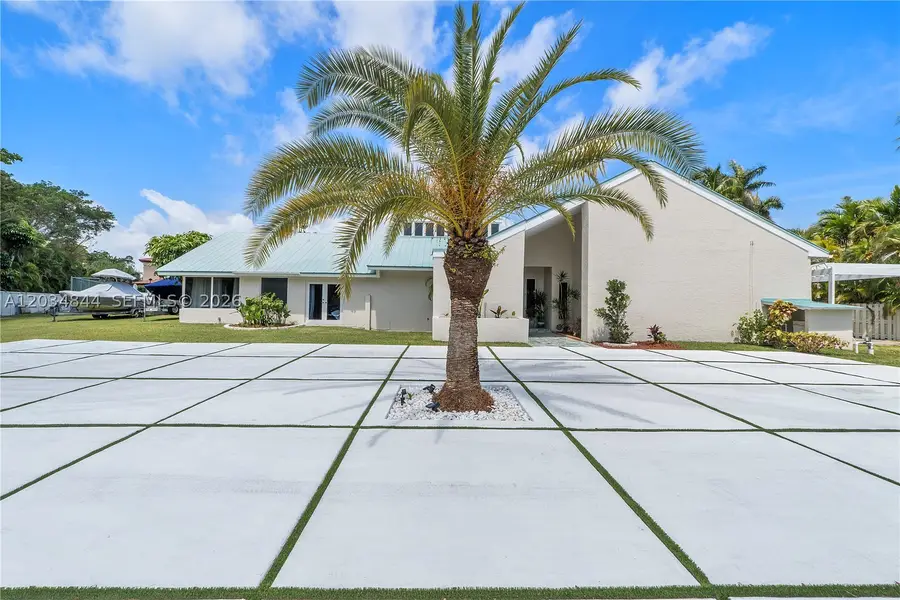 17640 Old Cutler Rd, Palmetto Bay, FL 33157 - #3