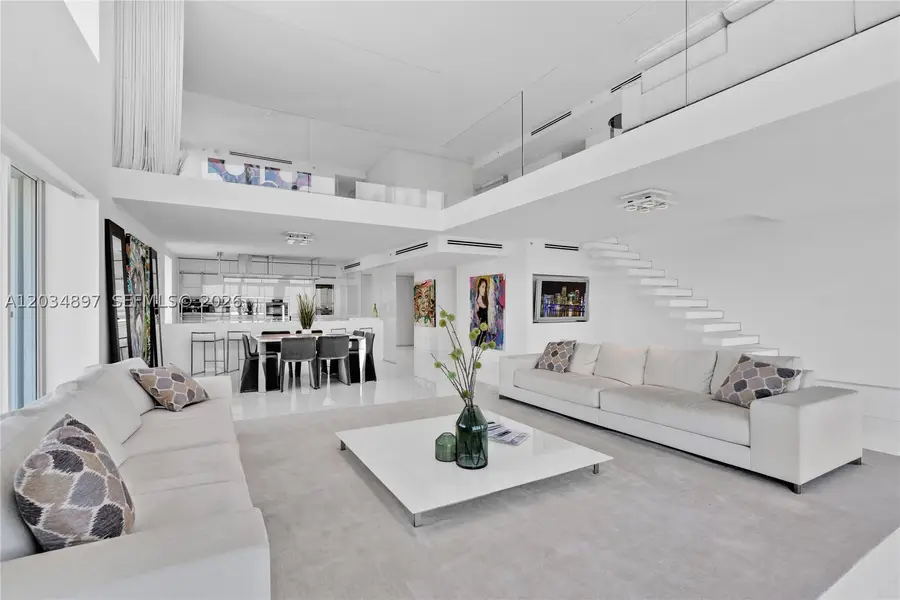 10 Venetian Way #PH04, Miami Beach, FL 33139 - #2