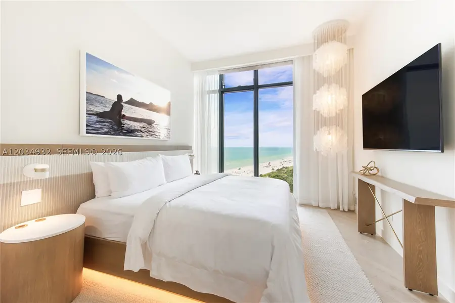 2201 Collins Ave #1019, Miami Beach, FL 33139 - #2