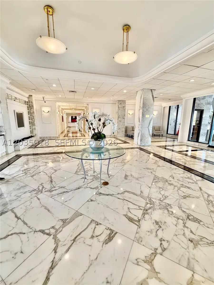 5700 Collins Ave #14M, Miami Beach, FL 33140 - #2