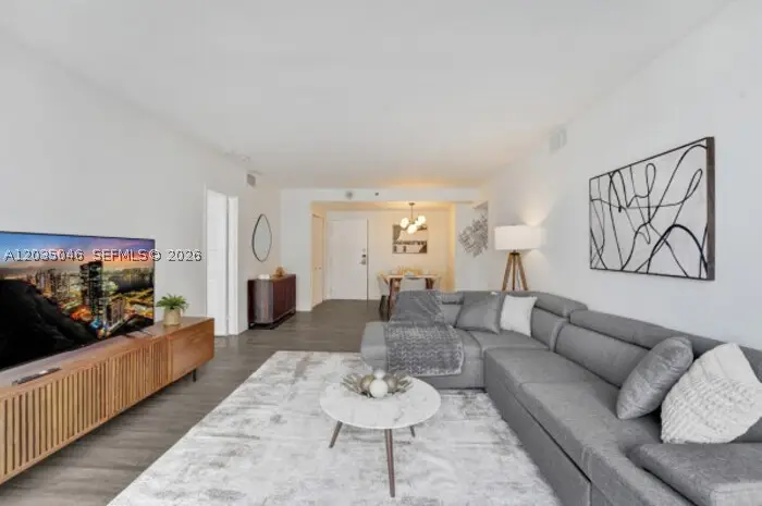 5225 Collins Ave #1606, Miami Beach, FL 33140 - #2