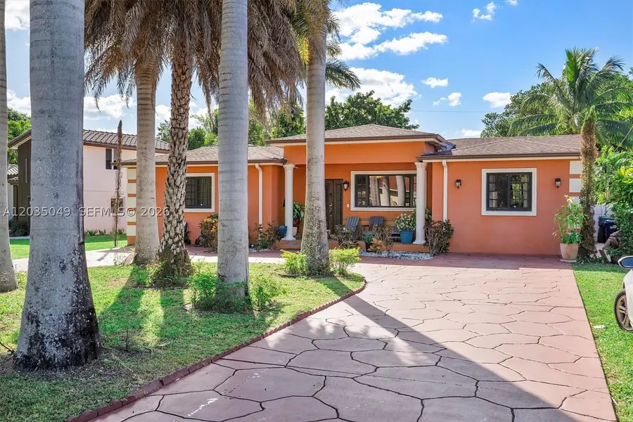 348 NE 118th St, Miami, FL 33161 - #2
