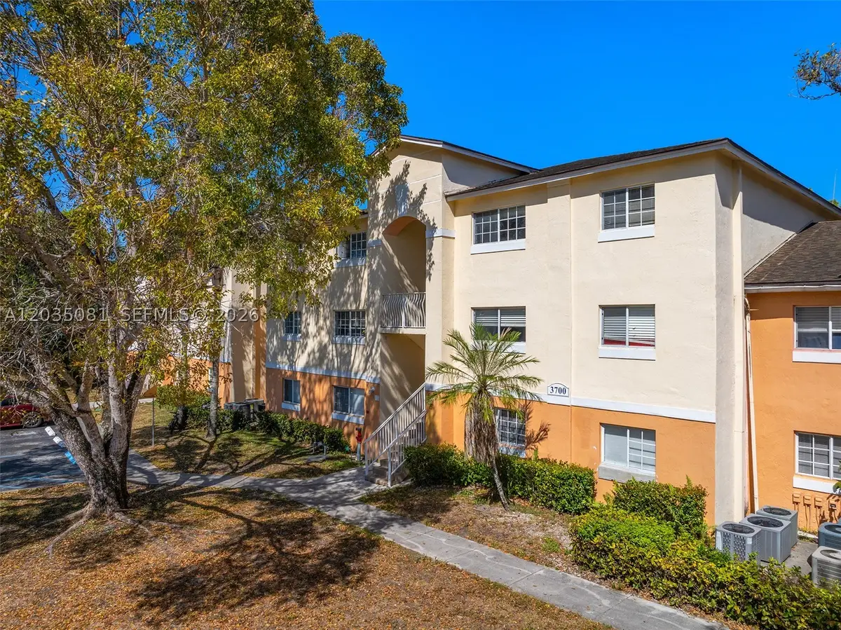 3700 N 56th Ave #1012, Hollywood, FL 33021 - #1