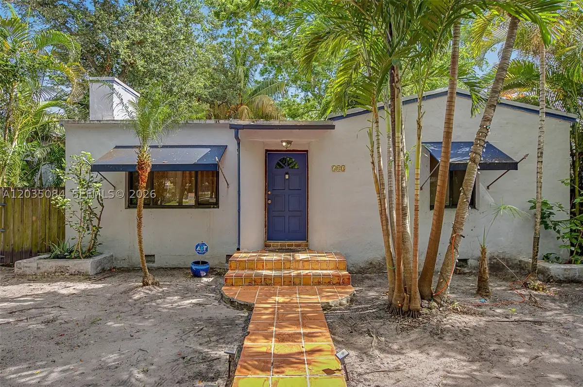 583 NW 47th St, Miami, FL 33127 - #1