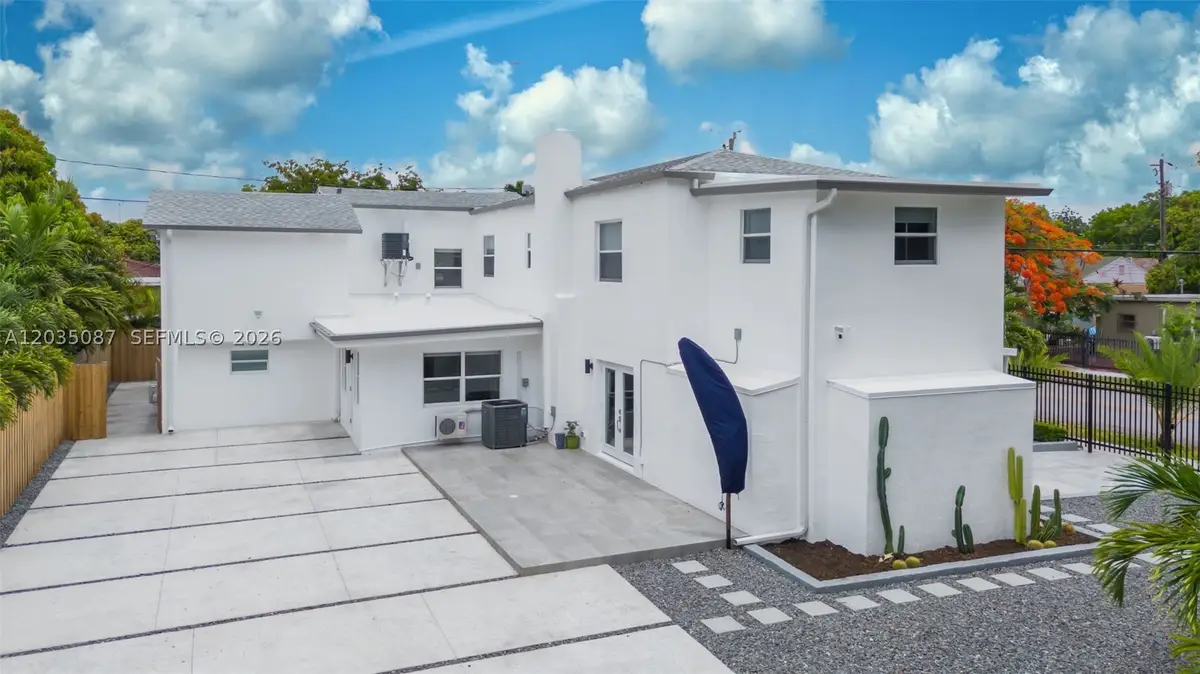 590 SW 23rd Ave, Miami, FL 33135 - #1