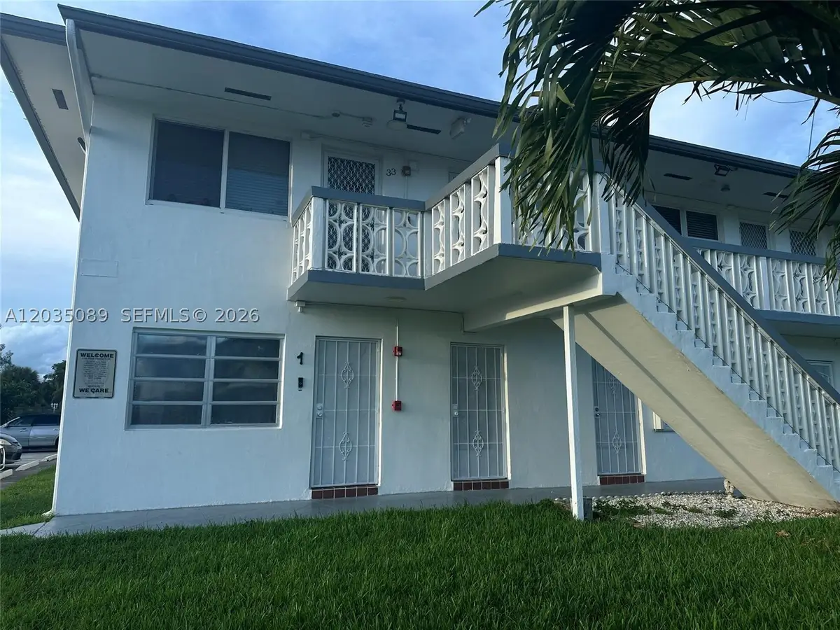 11 NE 204th St #1, Miami Gardens, FL 33179 - #1