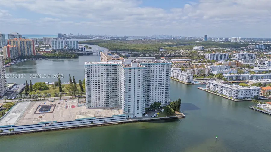 301 174 St #702, Sunny Isles Beach, FL 33160 - #2