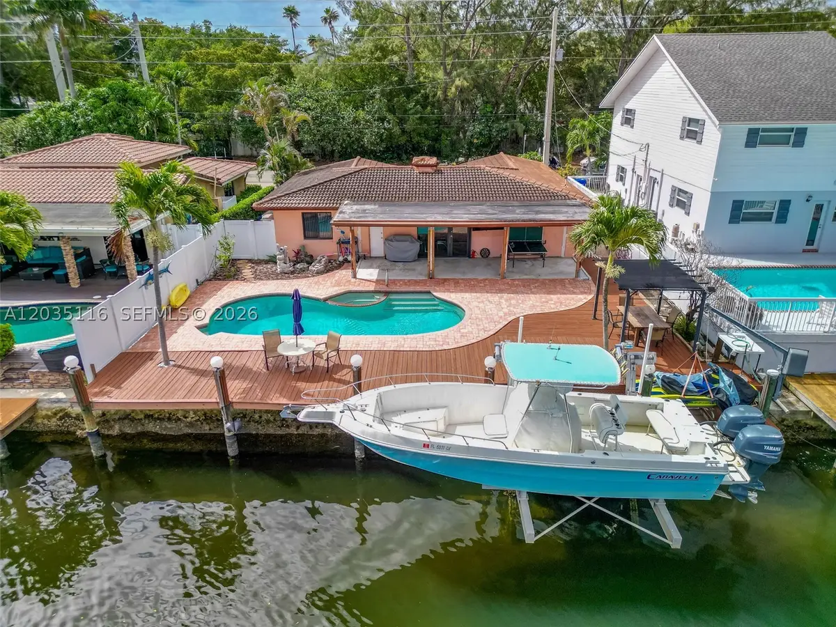 2447 SE 15th St, Pompano Beach, FL 33062 - #1