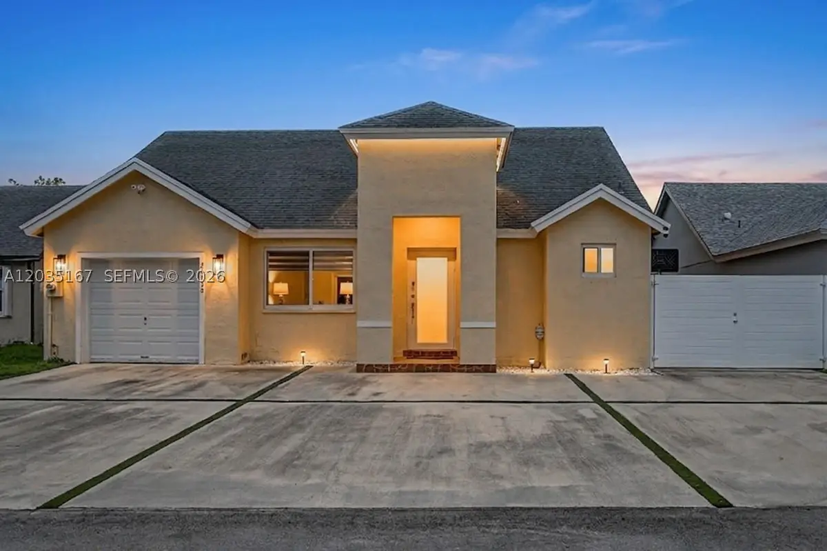 24930 SW 129th Ct, Homestead, FL 33032 - #1
