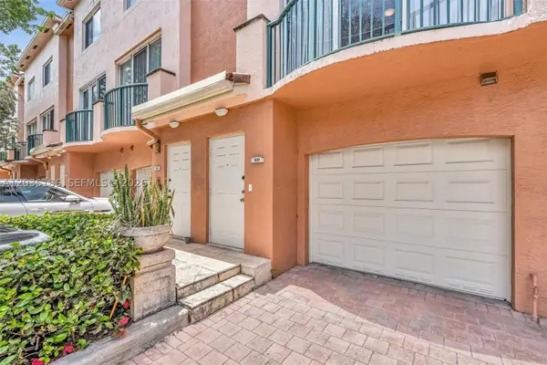 2107 SE 10th Ave #809, Fort Lauderdale, FL 33316
