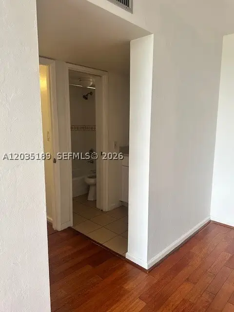 870 NW 87th Ave #302, Miami, FL 33172 - #3