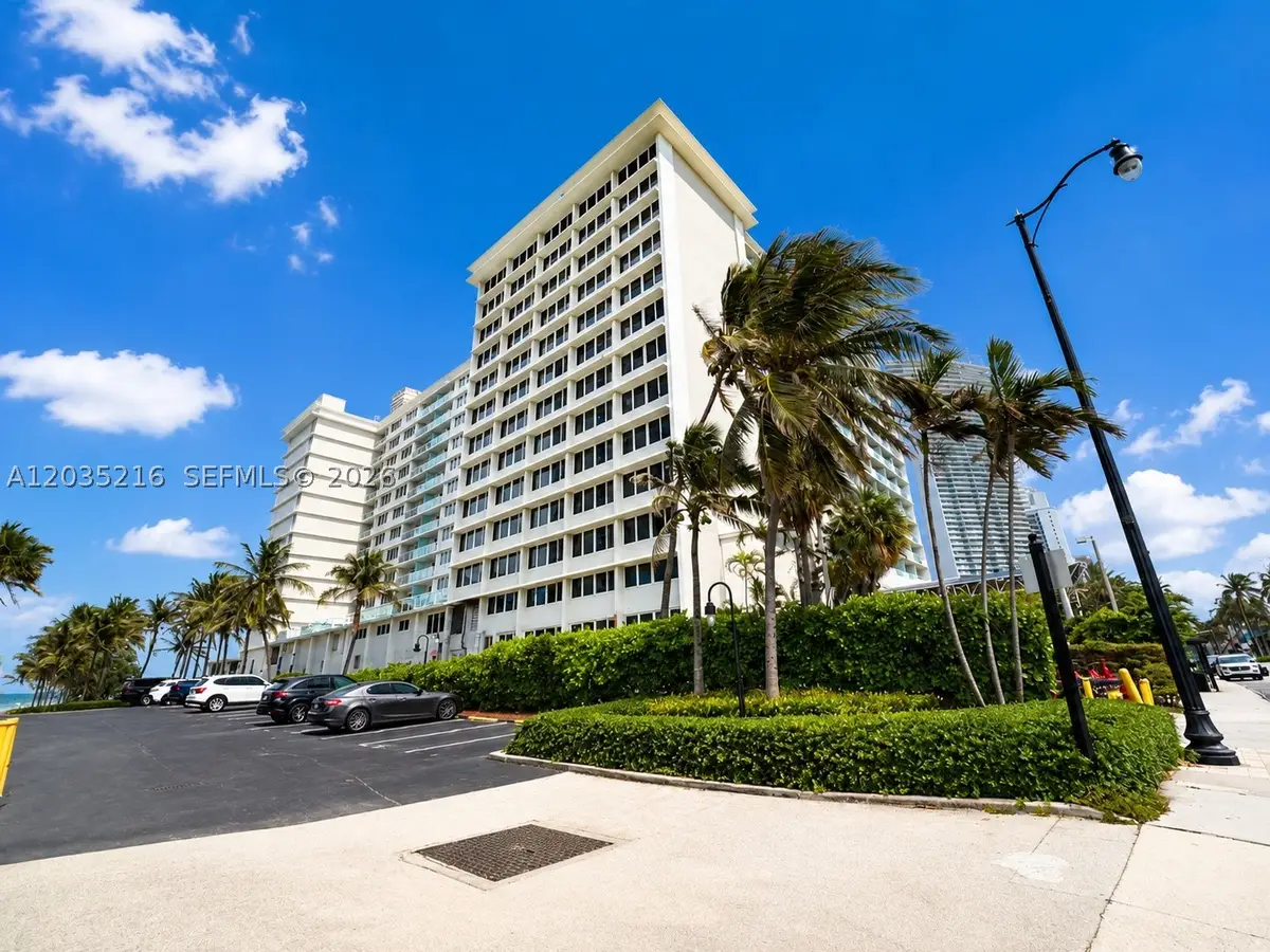 19201 Collins Ave #527, Sunny Isles Beach, FL 33160 - #1