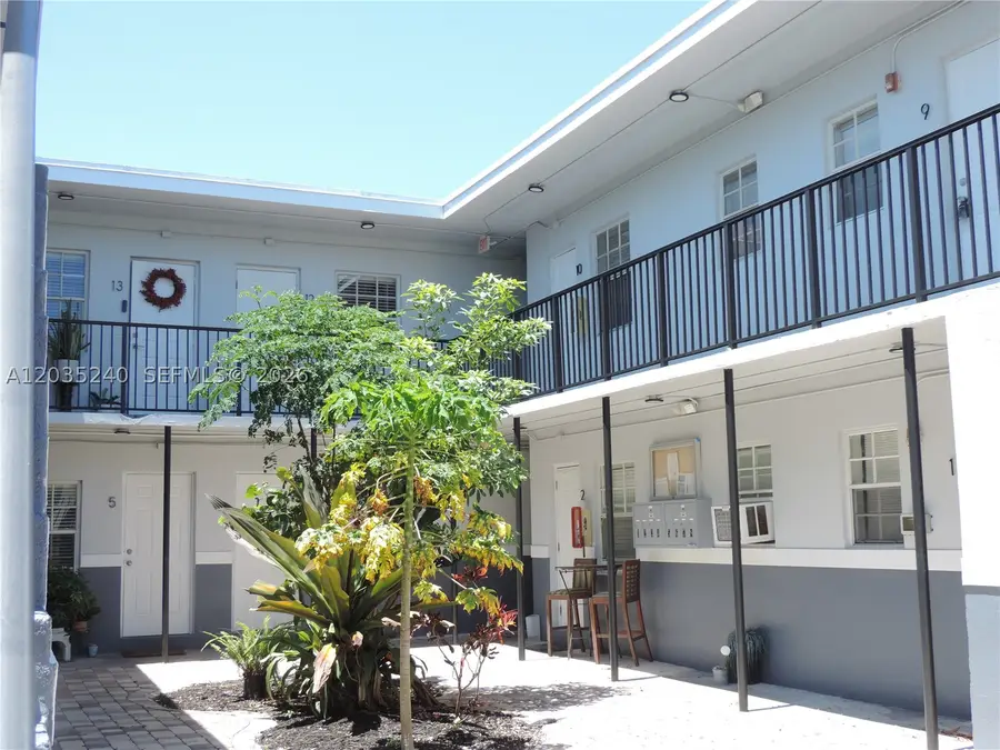 3615 Thomas Ave #11, Miami, FL 33133 - #2