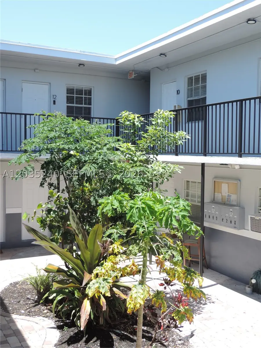 3615 Thomas Ave #11, Miami, FL 33133 - #3