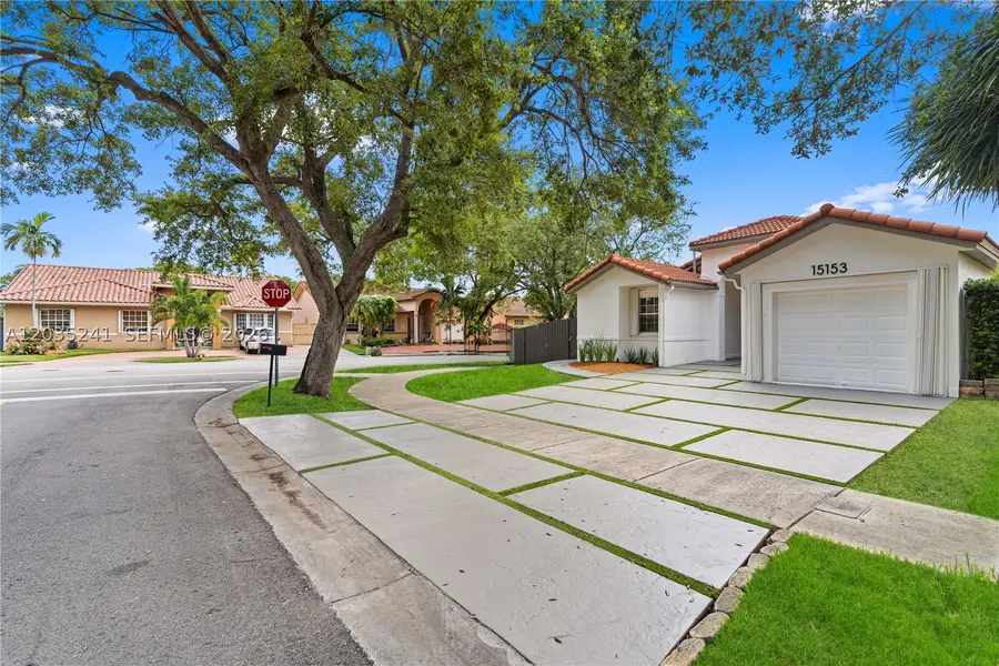 15153 NW 89th Pl, Miami Lakes, FL 33018 - #2