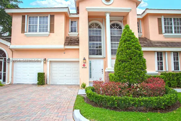12432 NW 10th Ct #D-13, Coral Springs, FL 33071