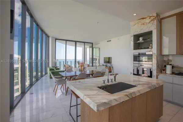 2821 S Bayshore Dr #20D, Miami, FL 33133
