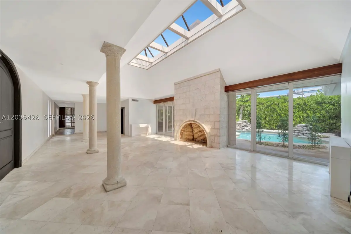 111 S Hibiscus Dr, Miami Beach, FL 33139 - #1