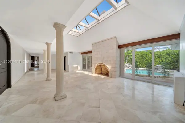 111 S Hibiscus Dr, Miami Beach, FL 33139