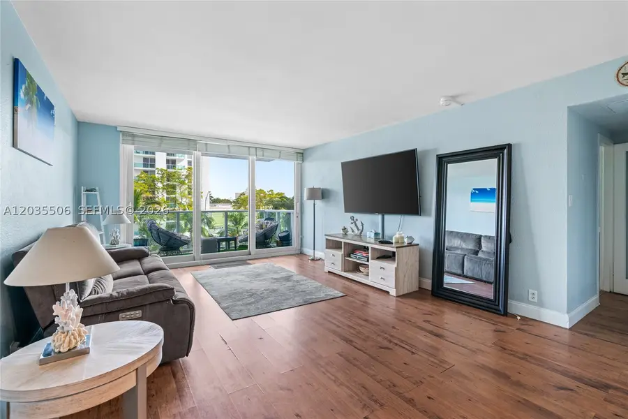 1000 West Ave #308, Miami Beach, FL 33139 - #2