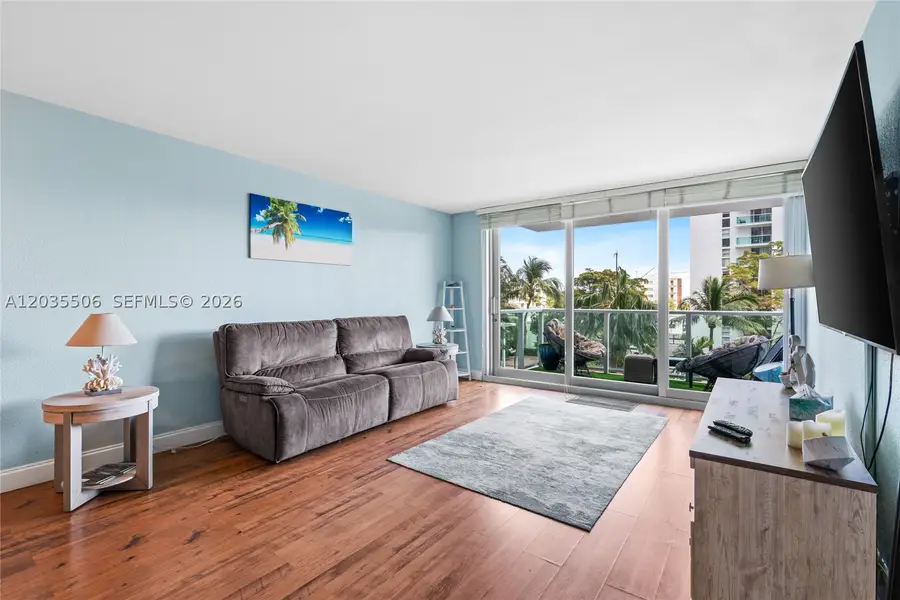 1000 West Ave #308, Miami Beach, FL 33139 - #3