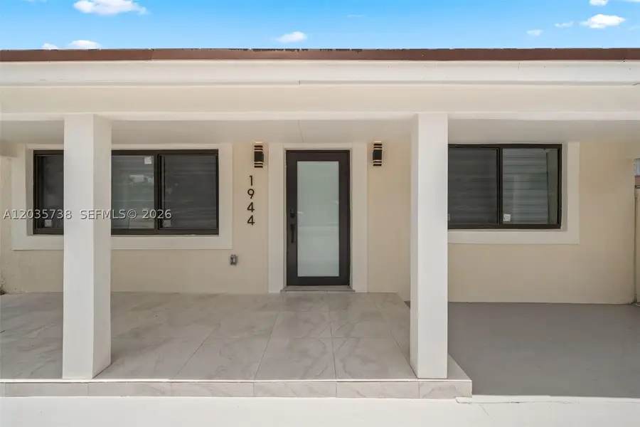 1944 NE 2nd Ave, Pompano Beach, FL 33060 - #3