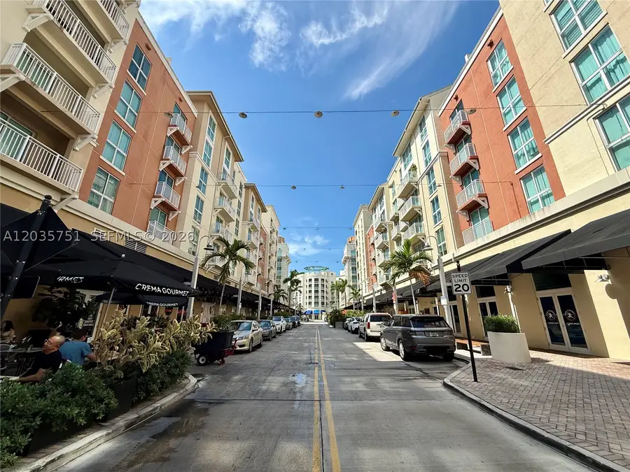 7275 SW 90th St #C313, Miami, FL 33156 - #2