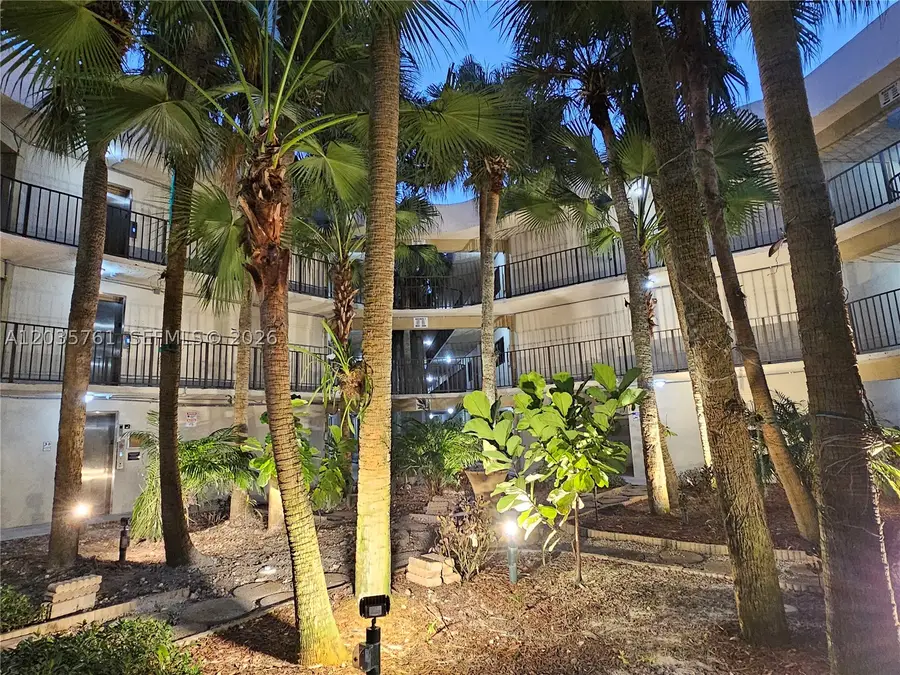8075 SW 107th Ave #114, Miami, FL 33173 - #3