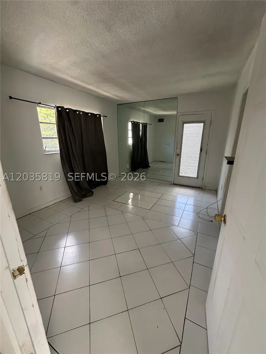 1340 Lincoln Rd #309, Miami Beach, FL 33139 - #3