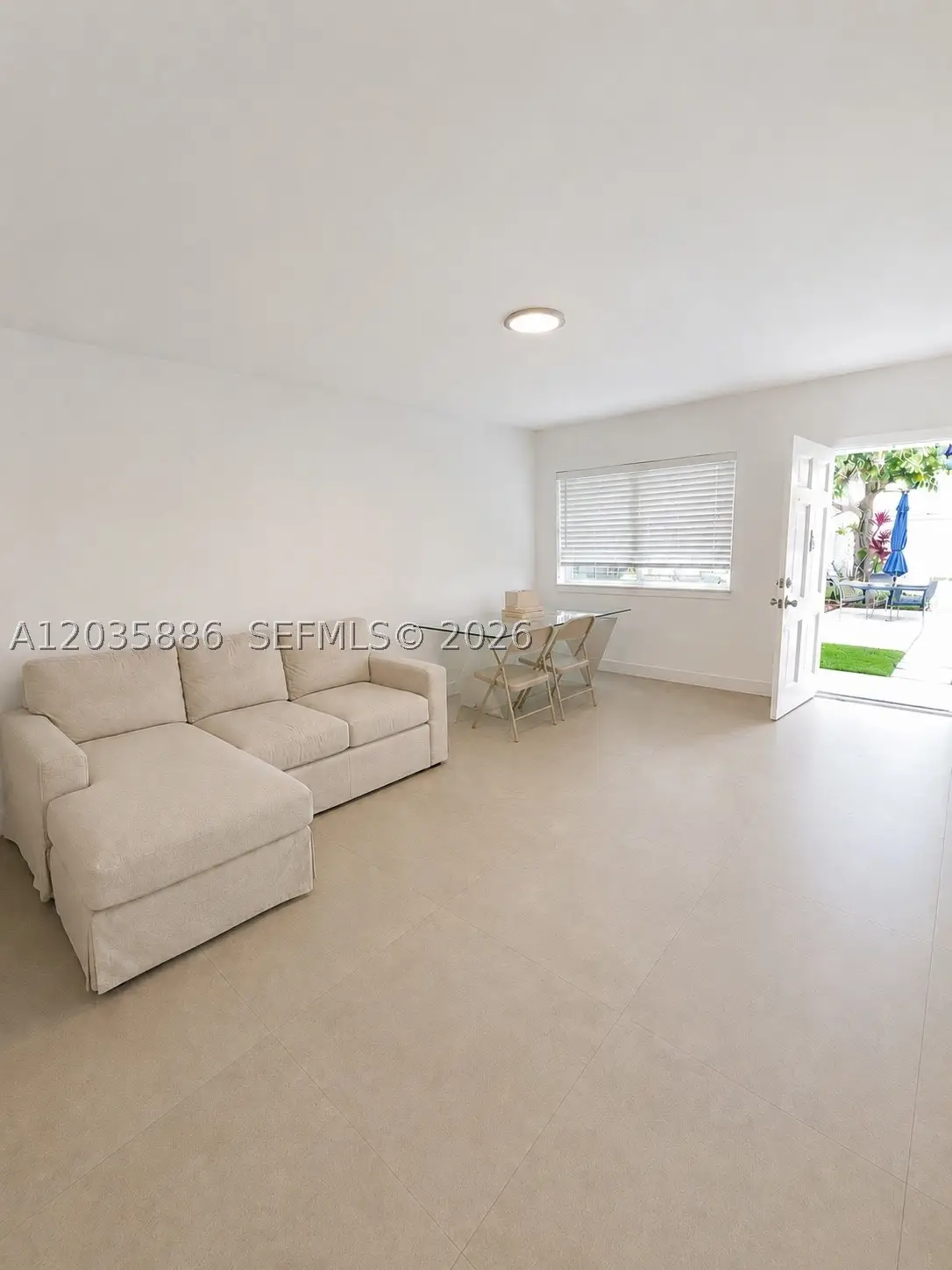 467 Golden Isles Dr #110, Hallandale Beach, FL 33009 - #1