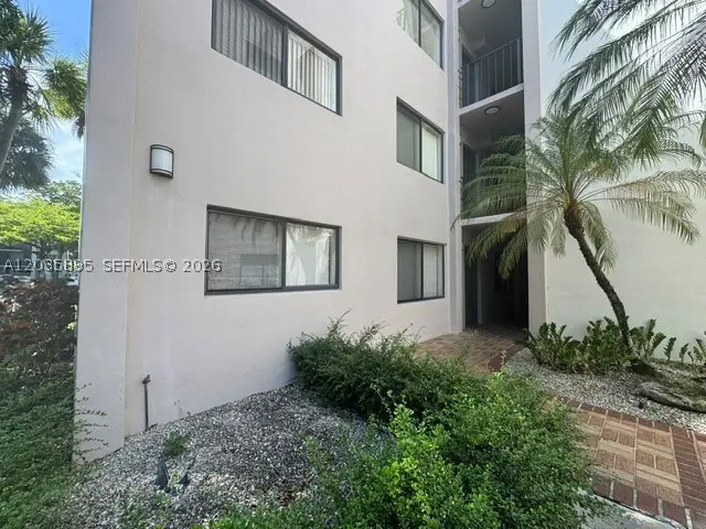 8760 SW 133rd Ave Rd #107, Miami, FL 33183 - #1