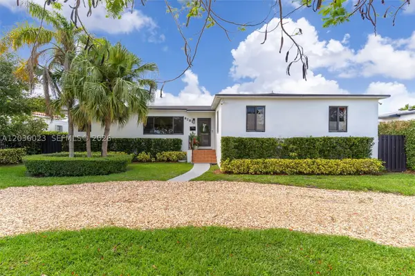 8281 SW 27th Ln, Miami, FL 33155