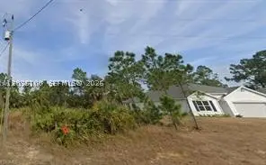 5009 Myrtlewood Rd, La Belle, FL 33935
