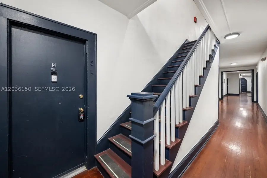 126 Mendoza Ave #5, Coral Gables, FL 33134 - #2