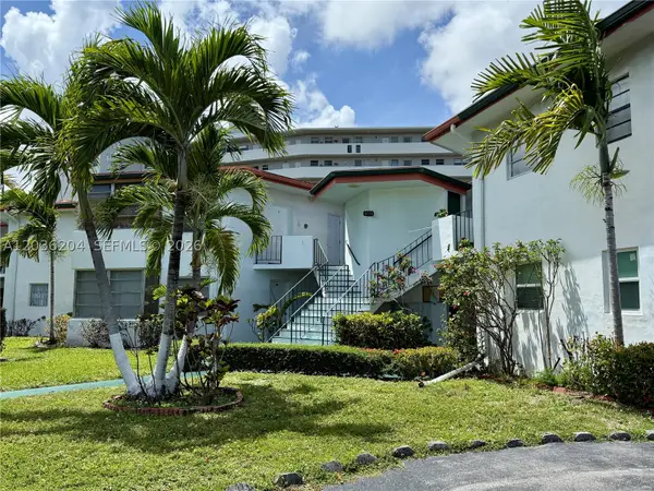 18750 NE 18th Ave #251, Miami, FL 33179