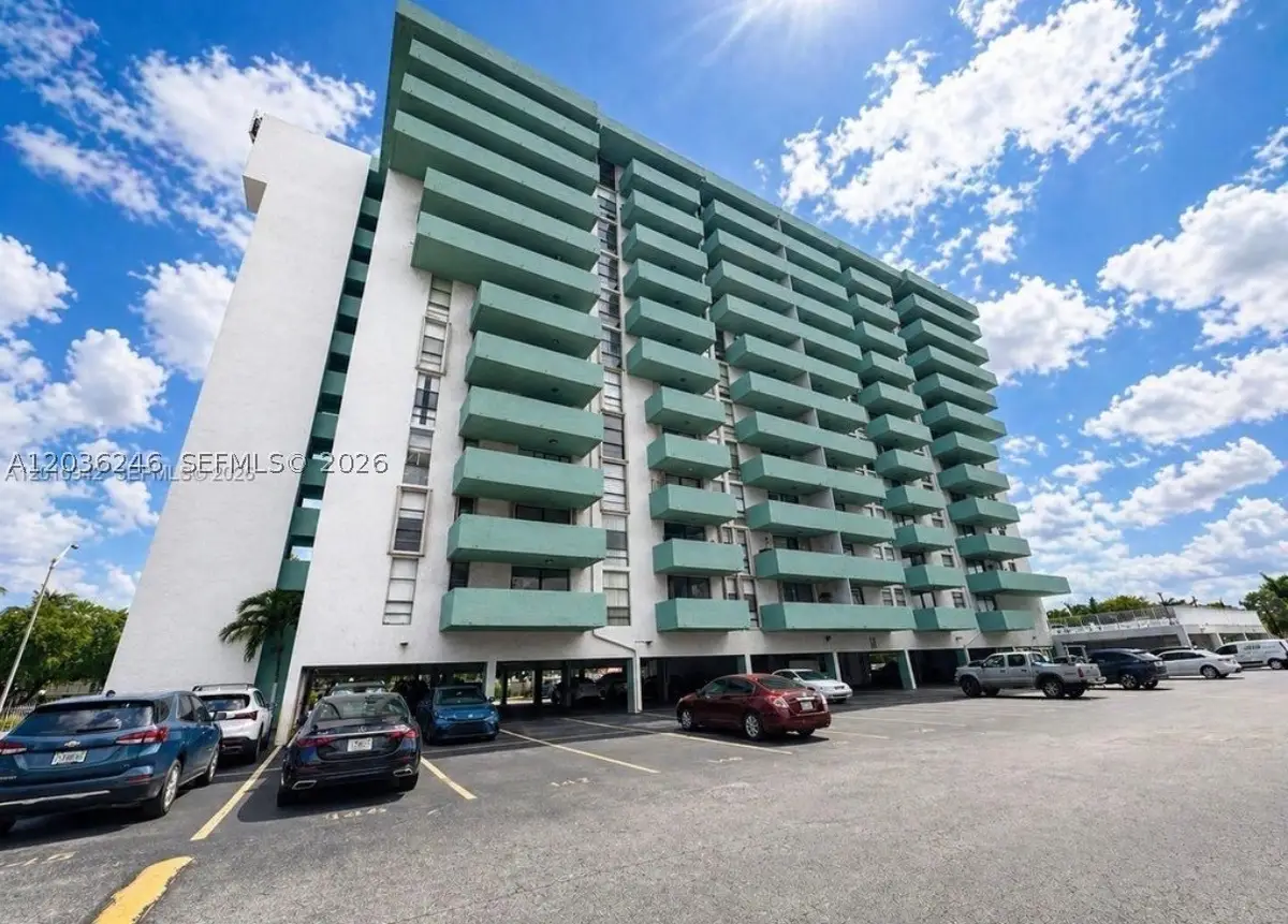1825 W 44th Pl #1107, Hialeah, FL 33012 - #1