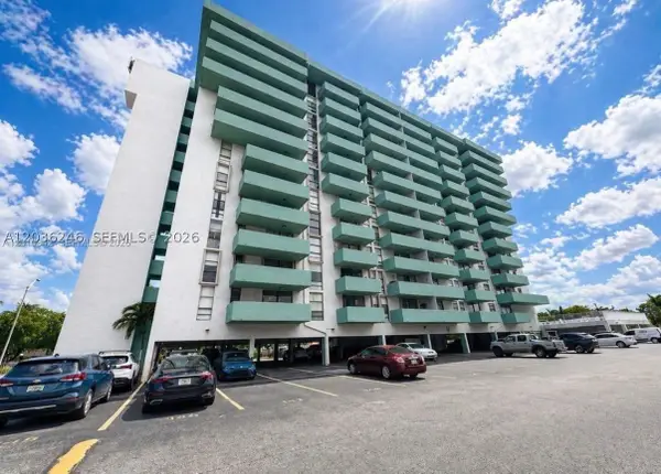 1825 W 44th Pl #1107, Hialeah, FL 33012