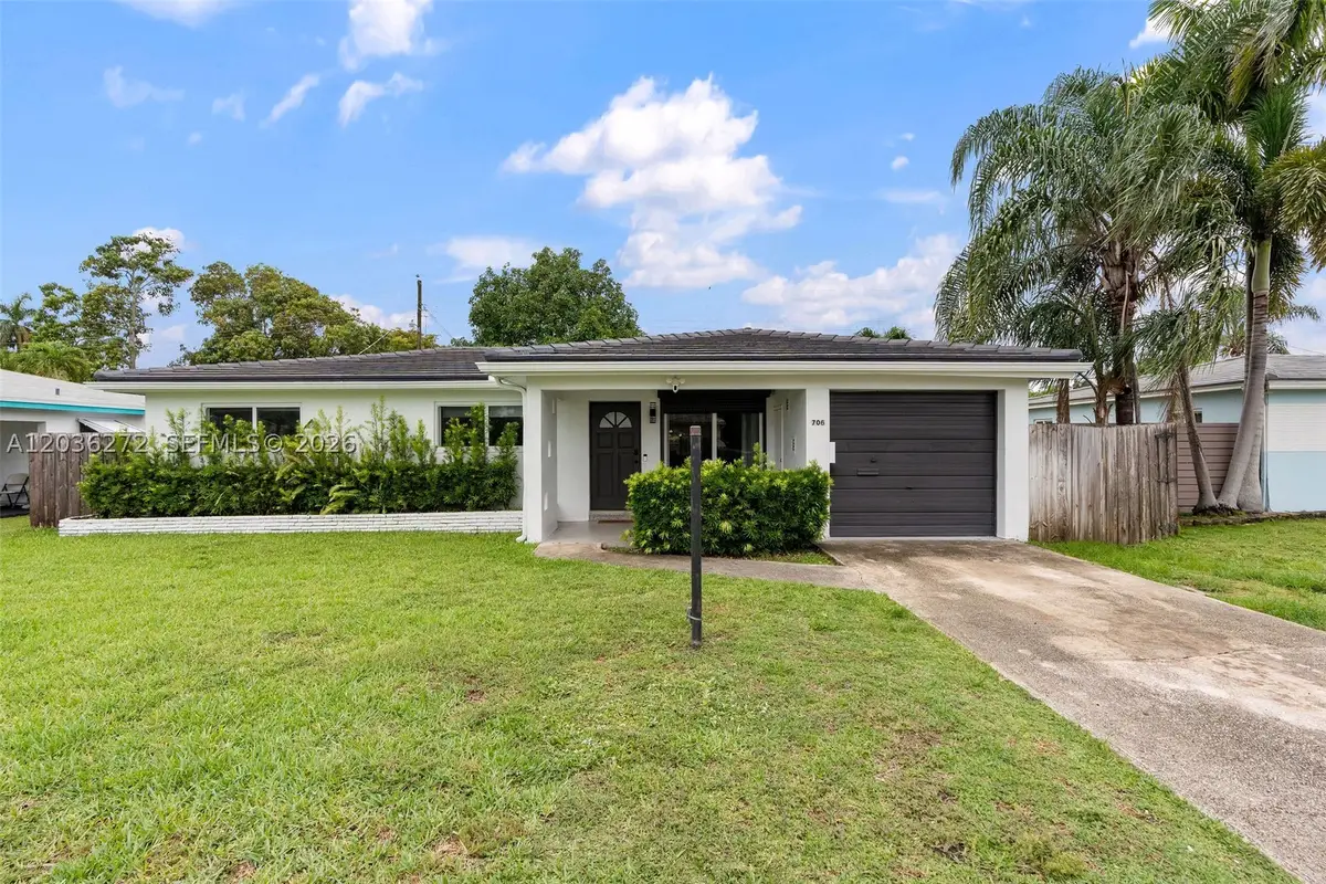 706 N 32nd Ct, Hollywood, FL 33021 - #1