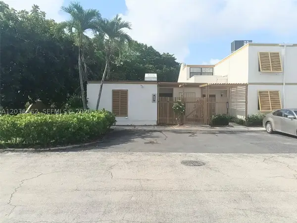1700 SW 131st Place Cir S, Miami, FL 33175