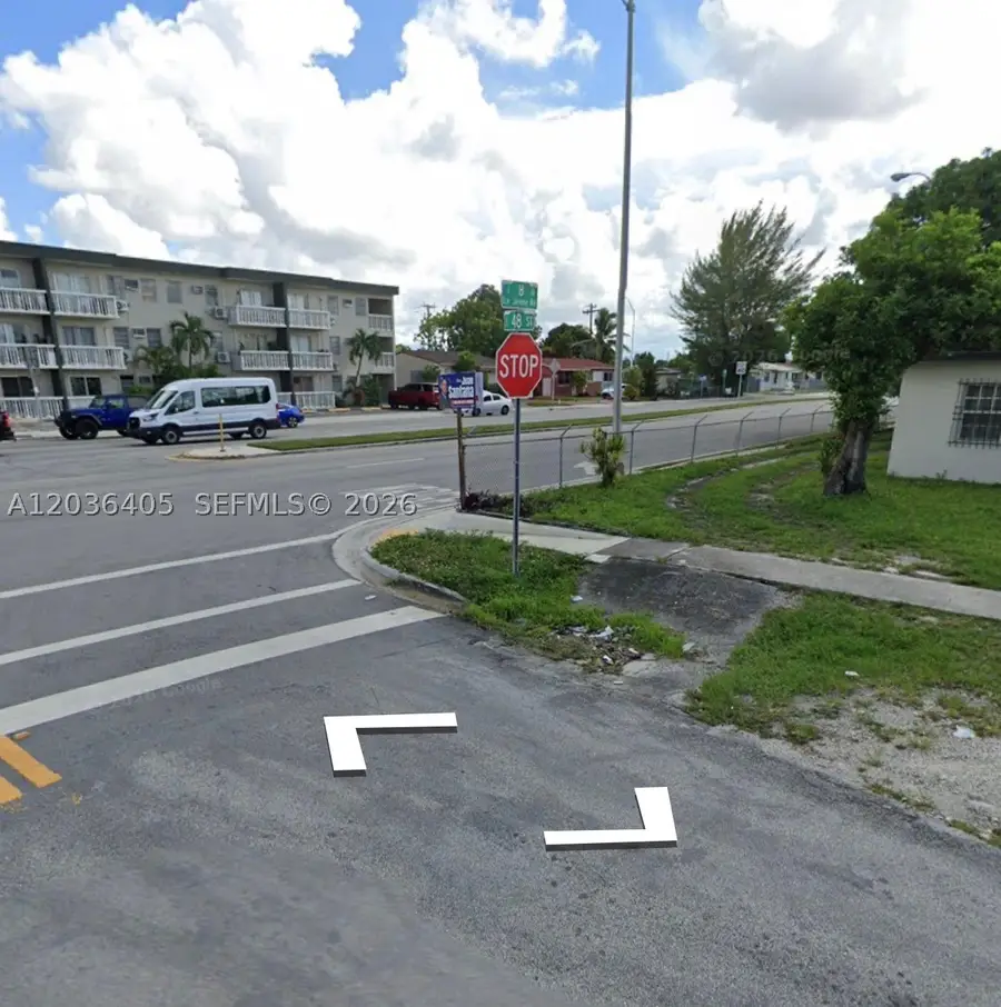 790 E 48th St, Hialeah, FL 33013 - #3