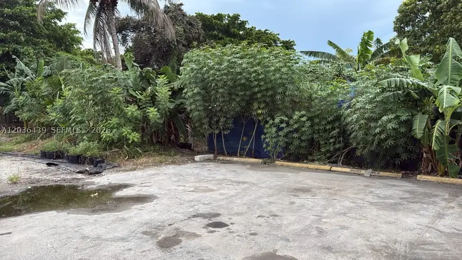 11970 NW 159th St, Hialeah, FL 33018 - #3
