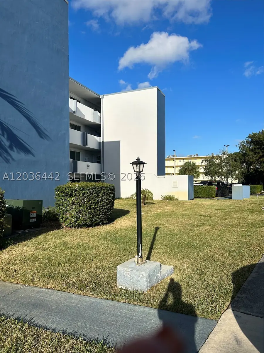 1101 NE 191st St #H401, Miami, FL 33179 - #2