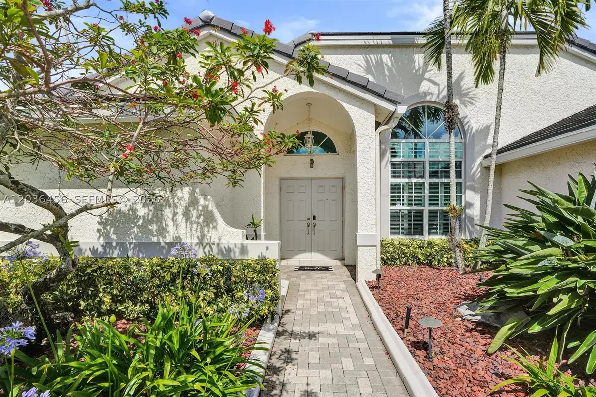 2863 E Abiaca Cir, Davie, FL 33328 - #1