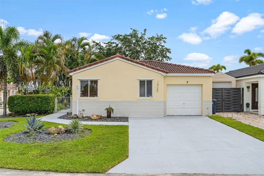 14365 SW 175th Ter, Miami, FL 33177 - #2