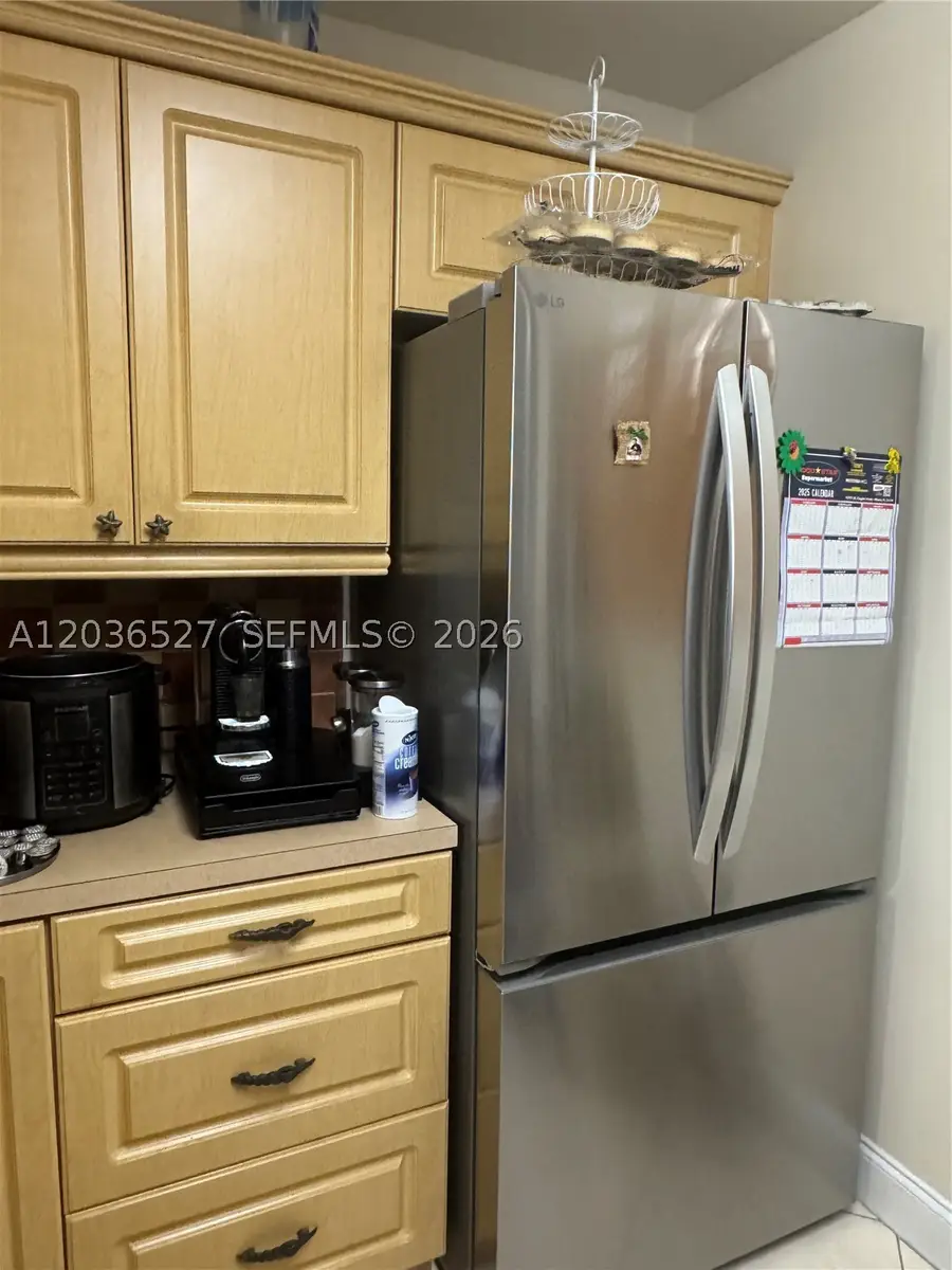 8625 NW 8th St #310, Miami, FL 33126 - #2