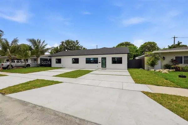 1140 NE 201st Ter, Miami, FL 33179