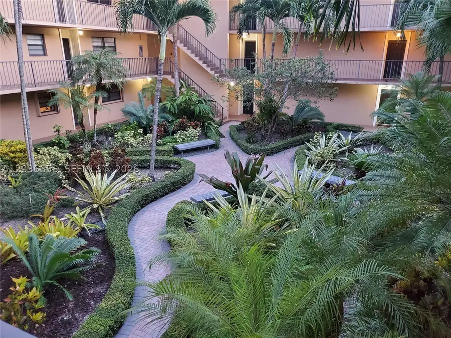 10425 SW 112th Ave #207, Miami, FL 33176 - #2