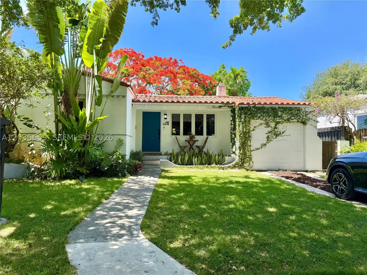 454 NE 76th St, Miami, FL 33138 - #1