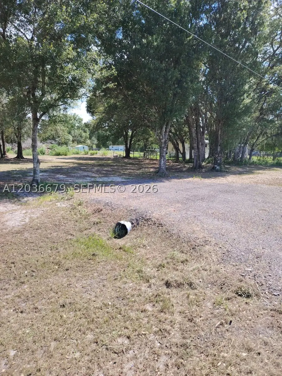 630 Pine Cove Ave, Clewiston, FL 33440 - #3