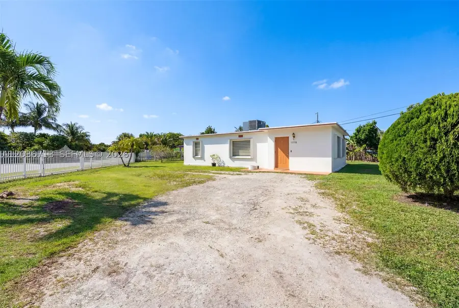15398 Garfield Dr, Homestead, FL 33033 - #2